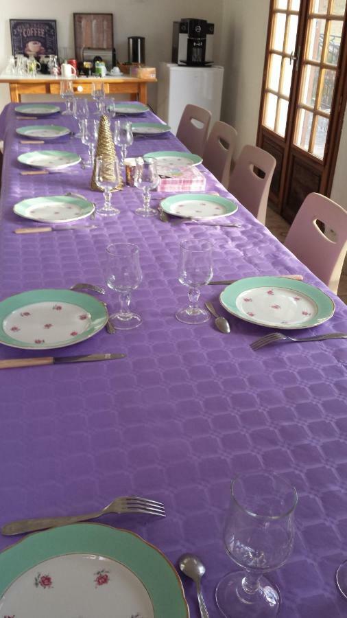 Bed and Breakfast Le Curieux De Conques Saint-Cyprien-sur-Dourdou Exterior foto